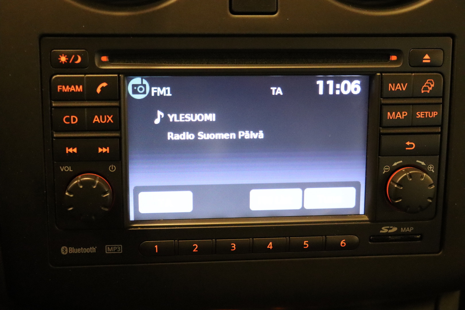 NISSAN Qashqai 2013