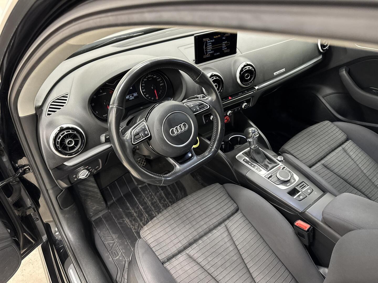AUDI A3 2016