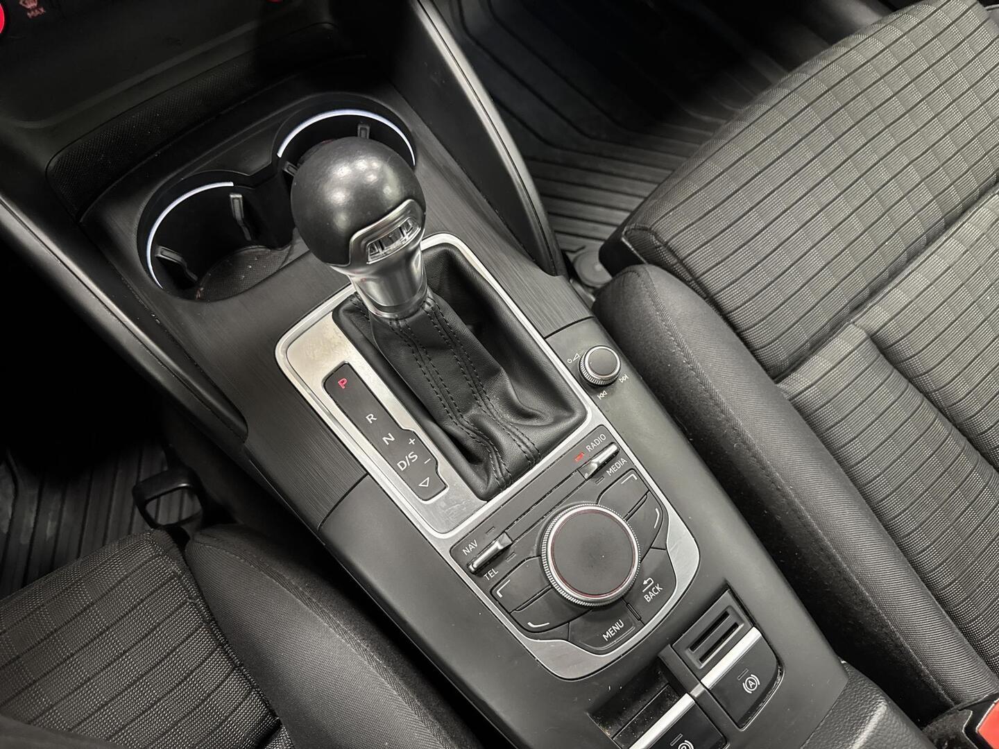 AUDI A3 2016