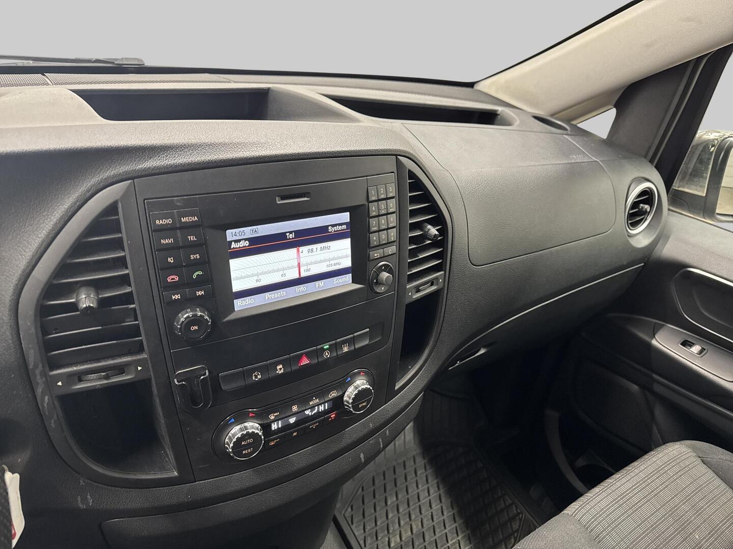 MERCEDES-BENZ Vito 2016