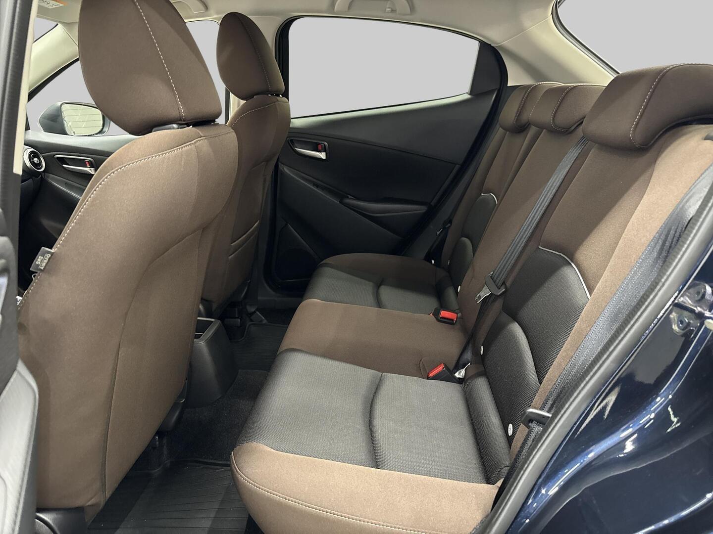 MAZDA 2 2025