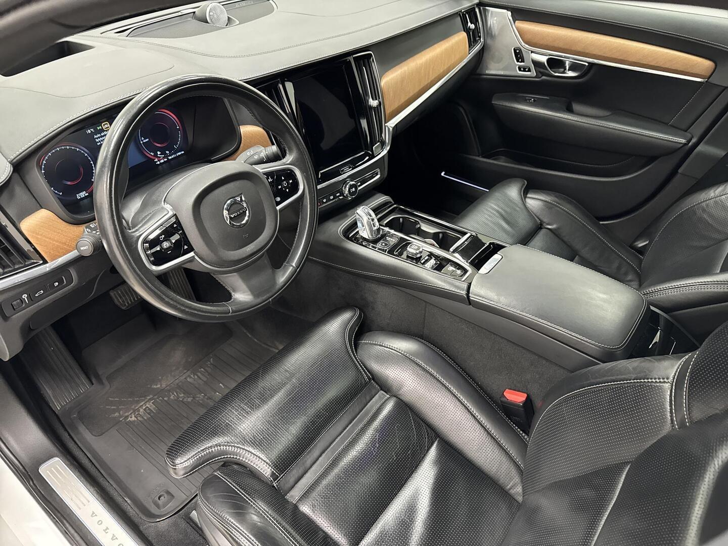 VOLVO S90 2018