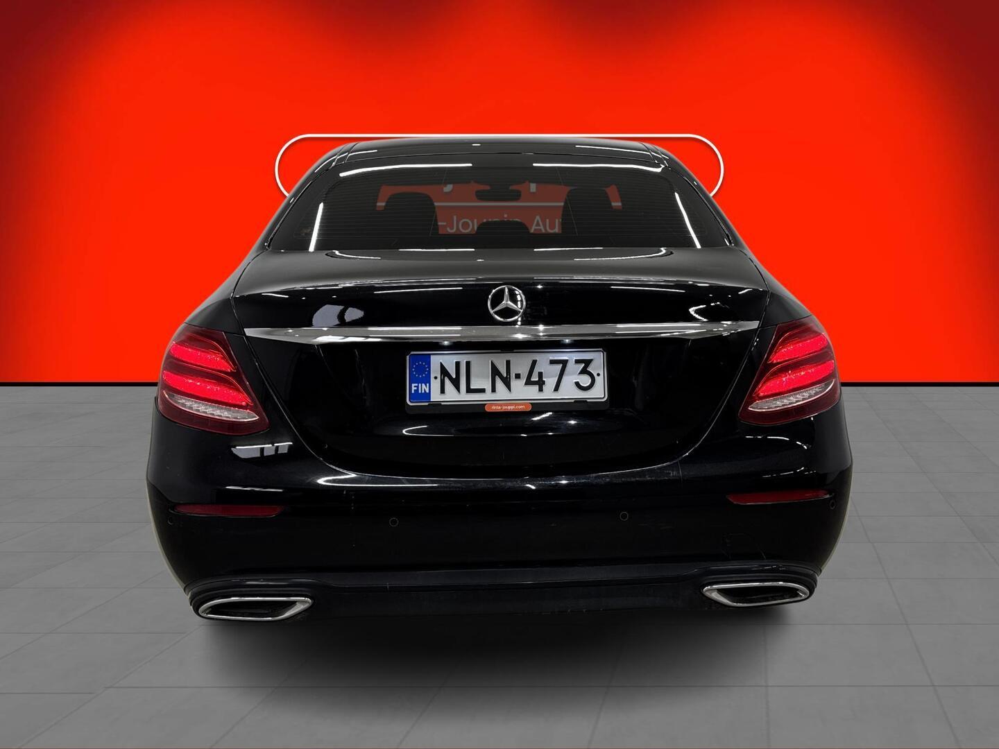 MERCEDES-BENZ E 2018