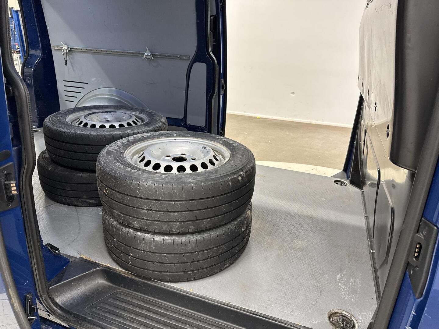 VOLKSWAGEN Transporter 2018