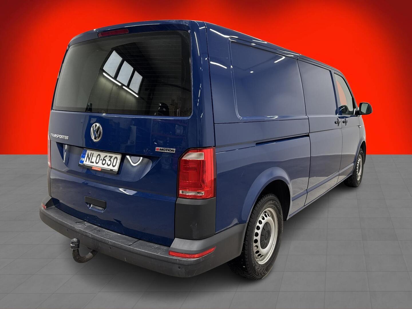VOLKSWAGEN Transporter 2018