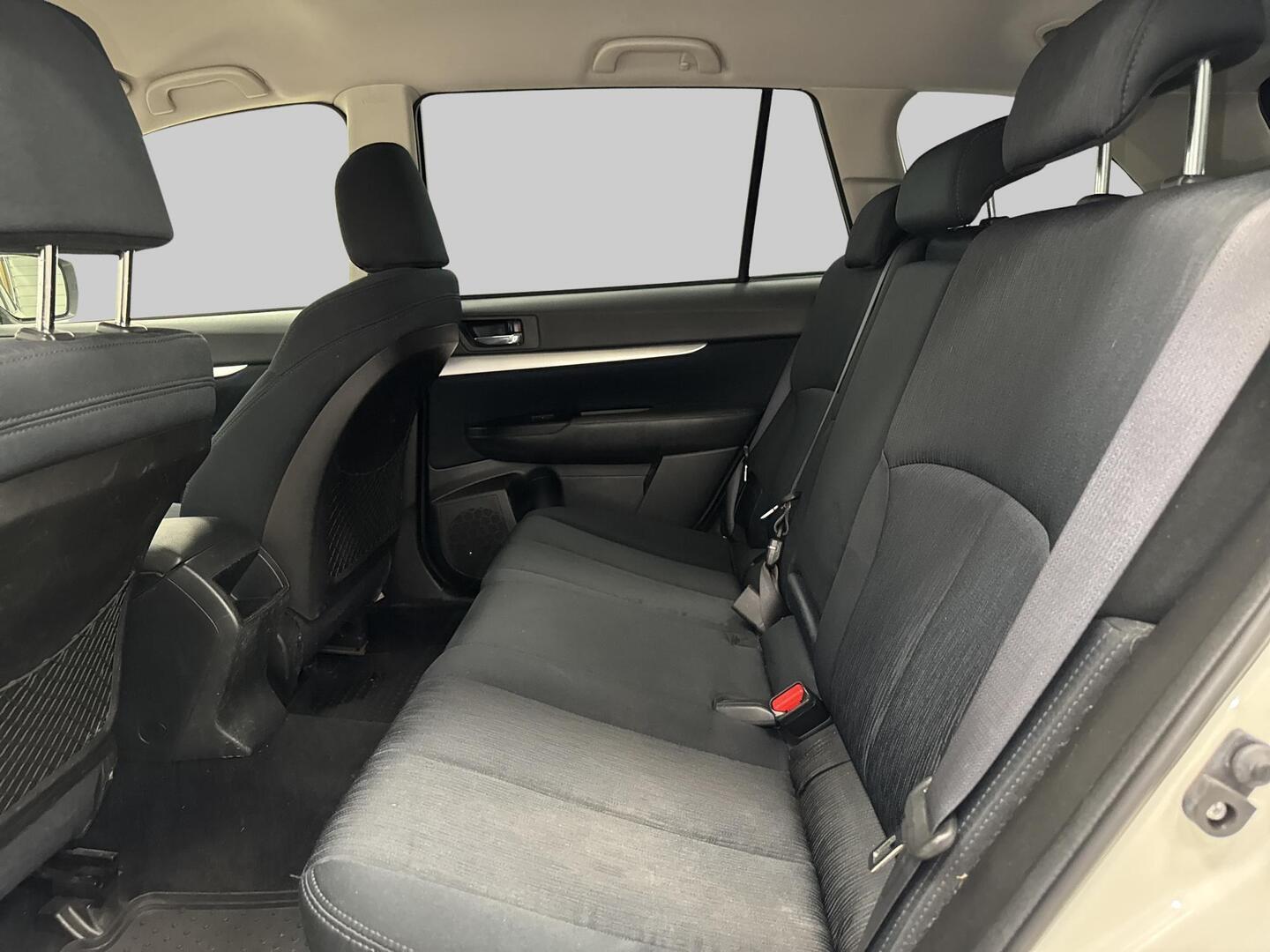 SUBARU Legacy 2012