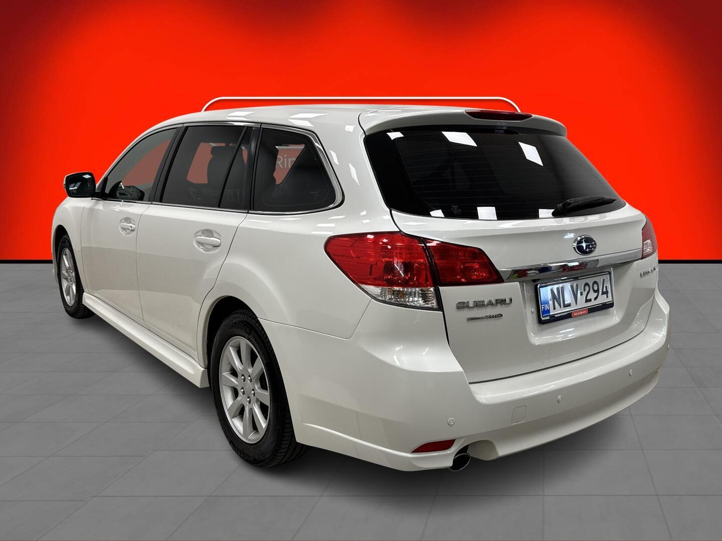 SUBARU Legacy 2012