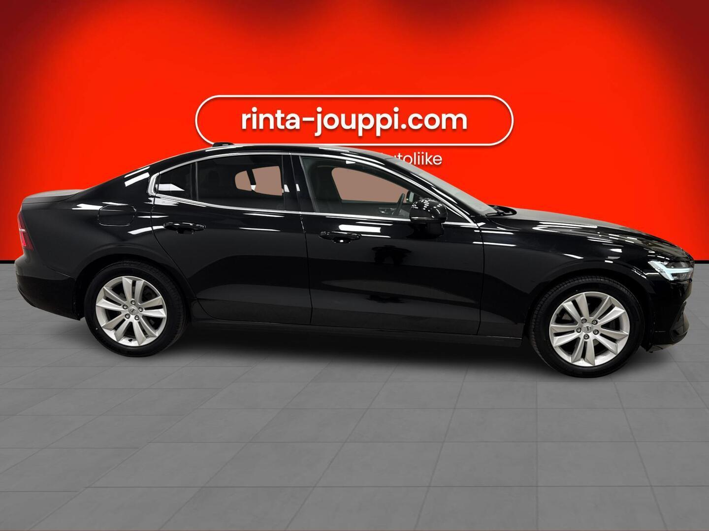 VOLVO S60 2021