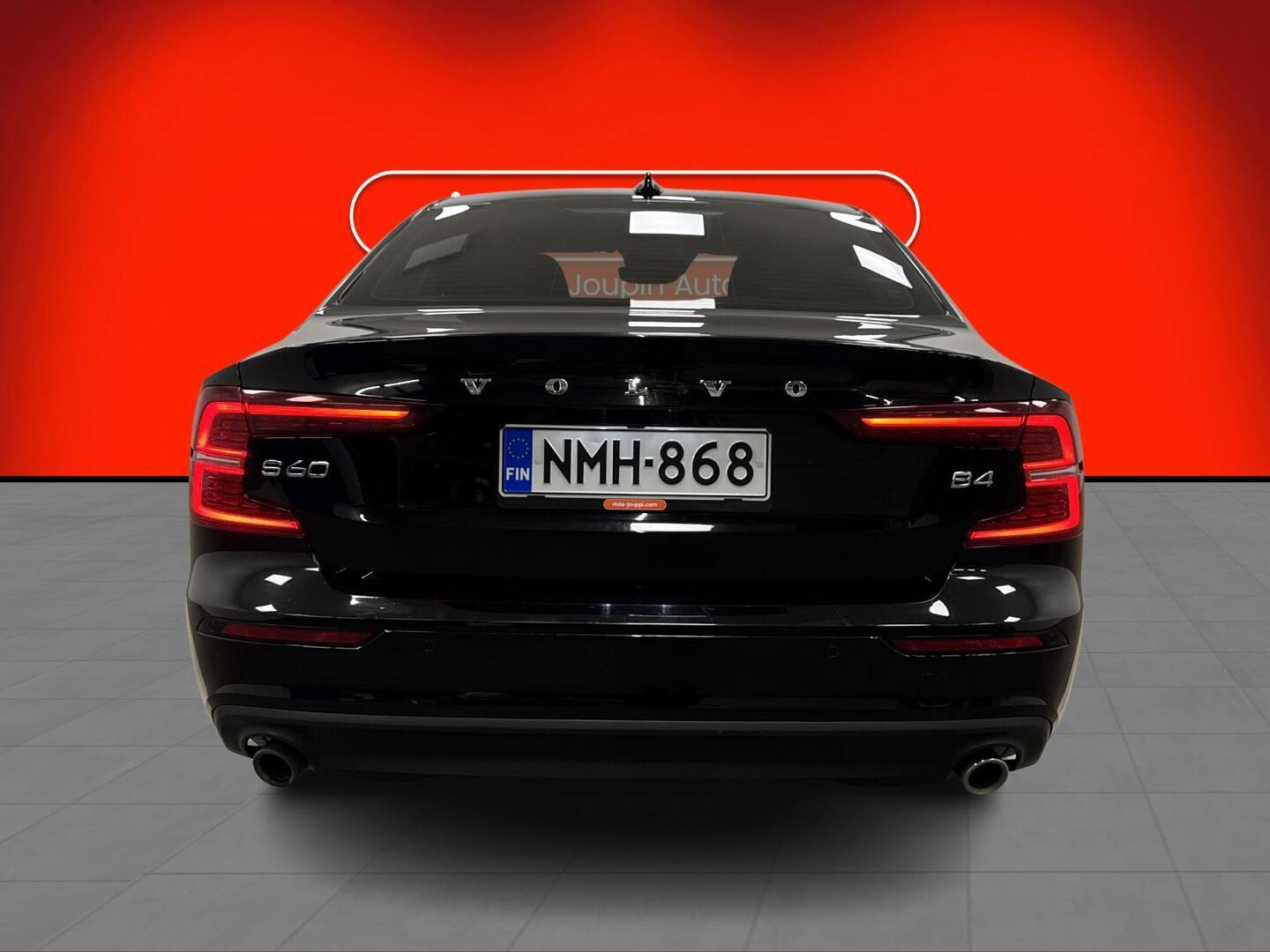 VOLVO S60 2021