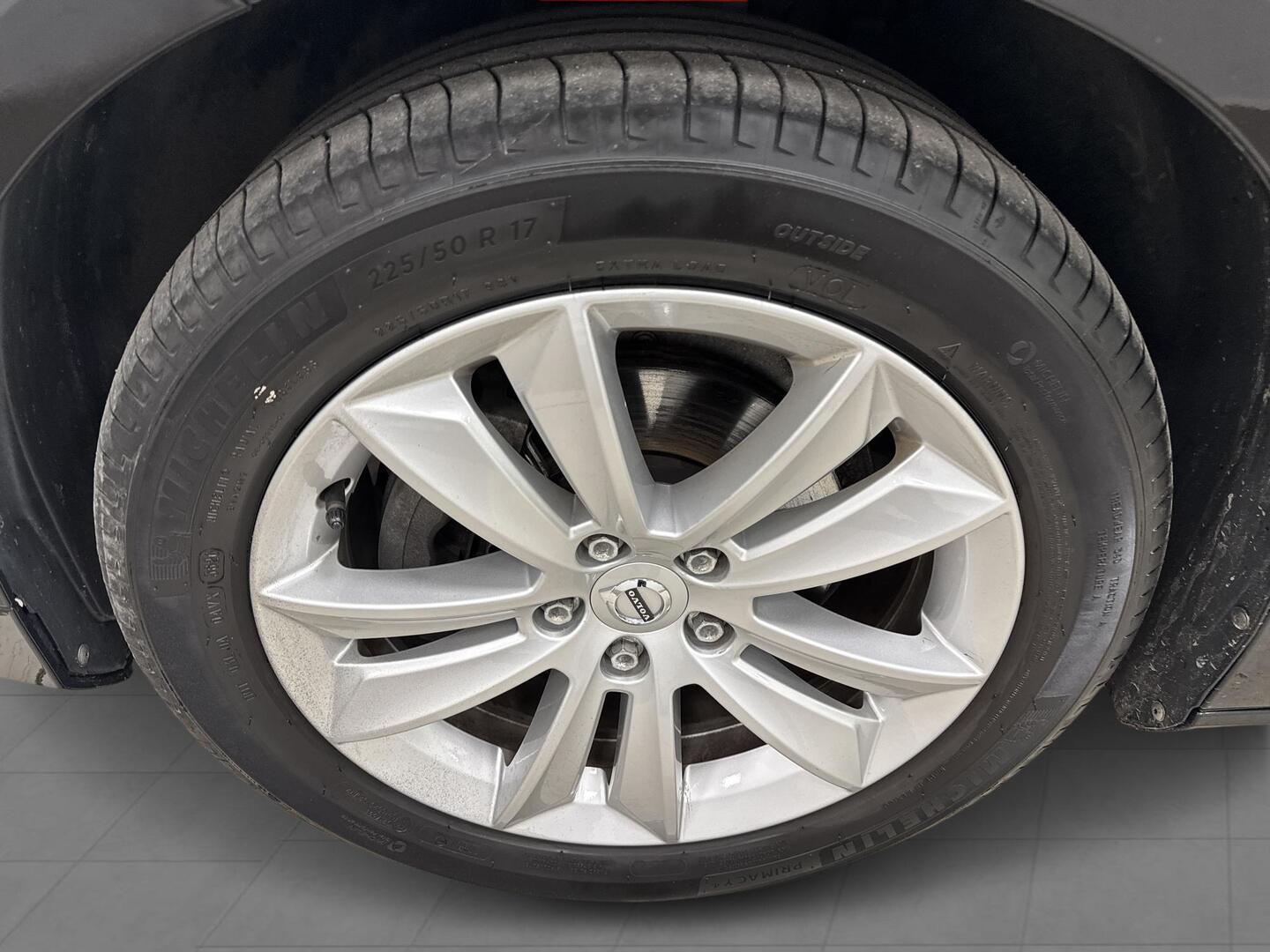 VOLVO S60 2021