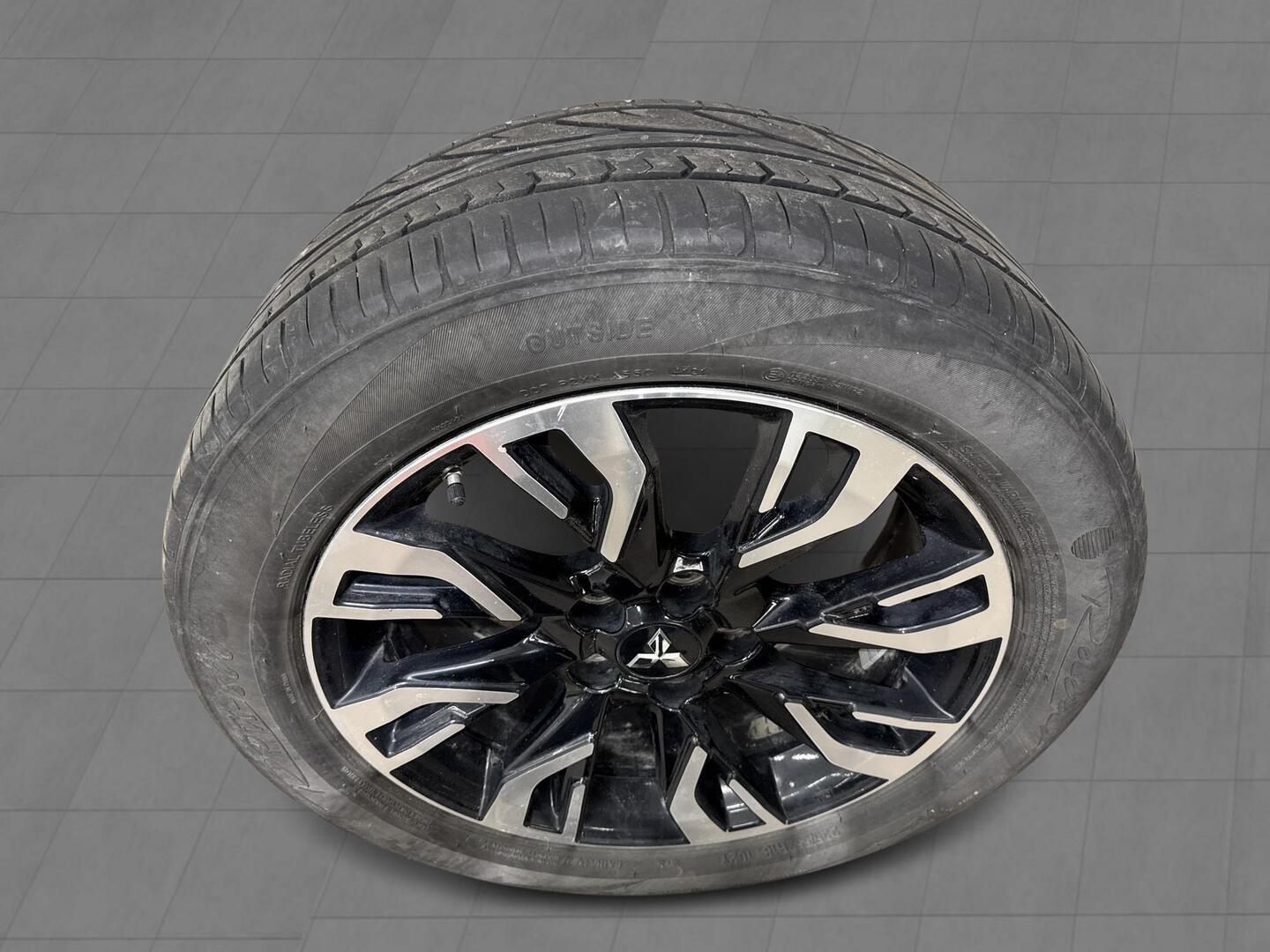 MITSUBISHI OUTLANDER PHEV 2018