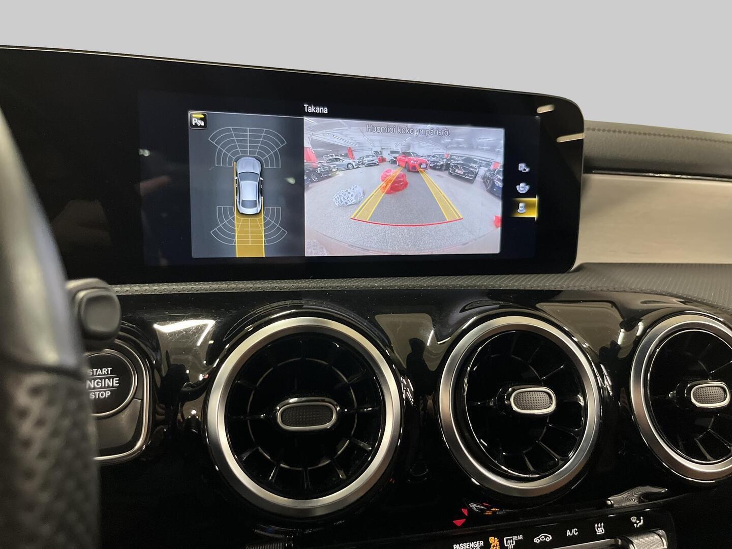 MERCEDES-BENZ CLA 2023