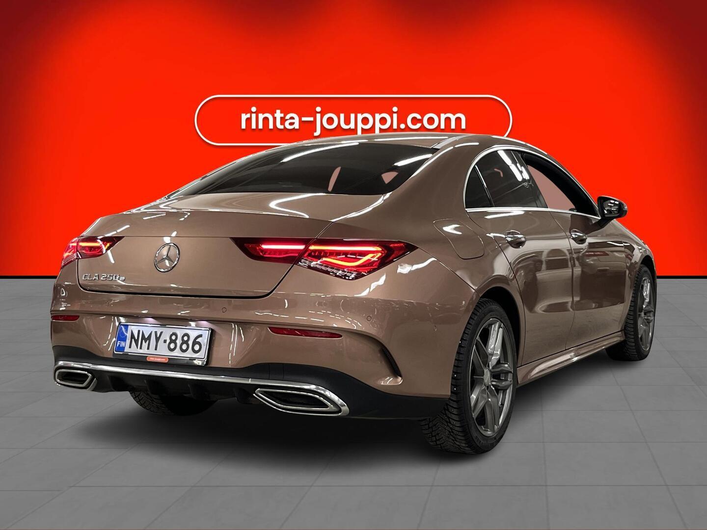 MERCEDES-BENZ CLA 2023