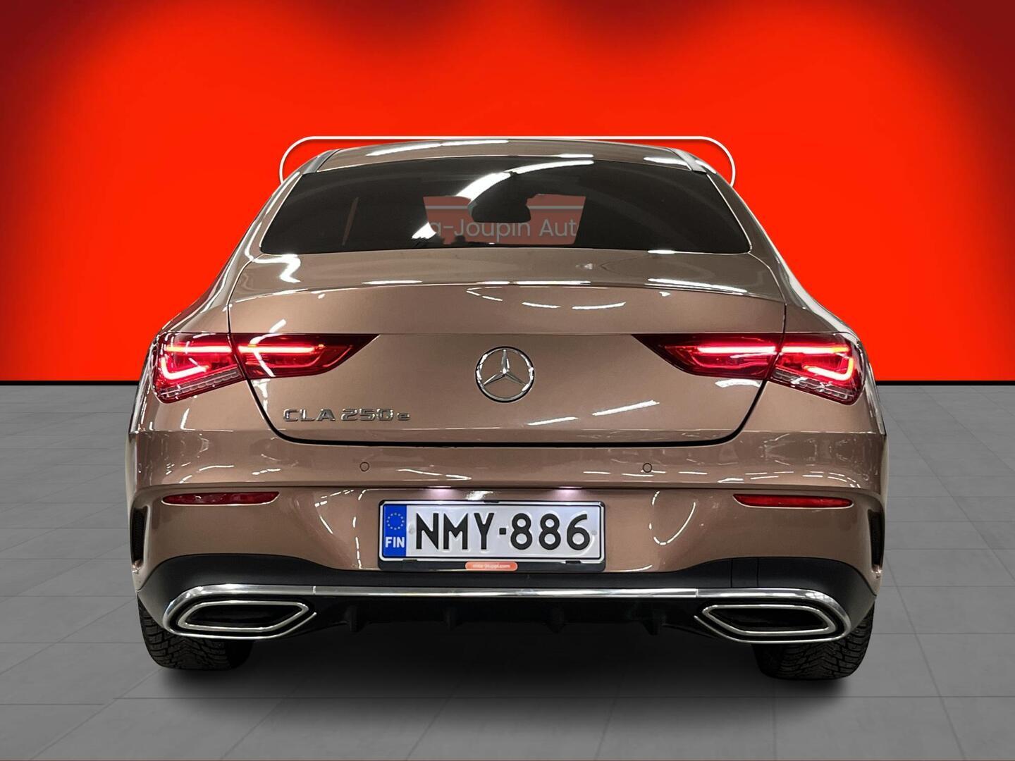 MERCEDES-BENZ CLA 2023