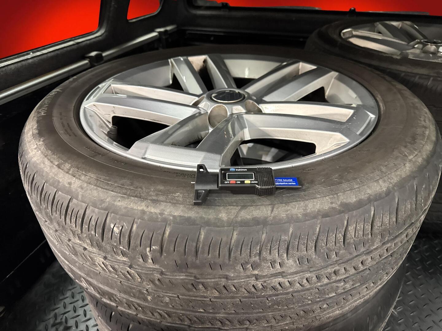 VOLKSWAGEN Amarok 2020