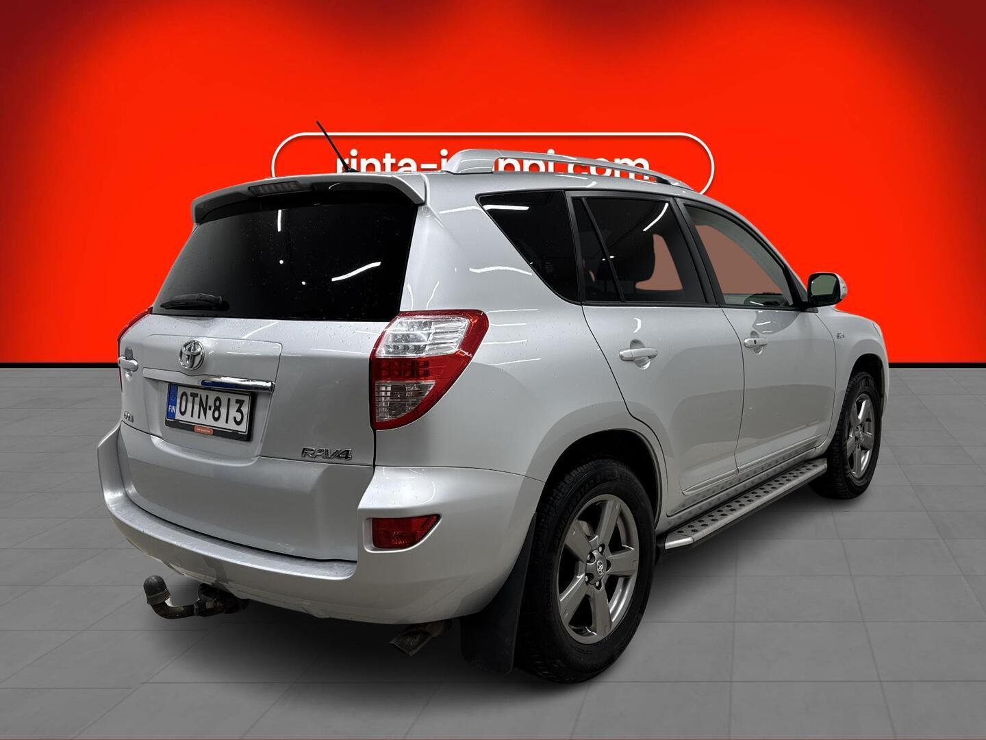 TOYOTA RAV4 2012