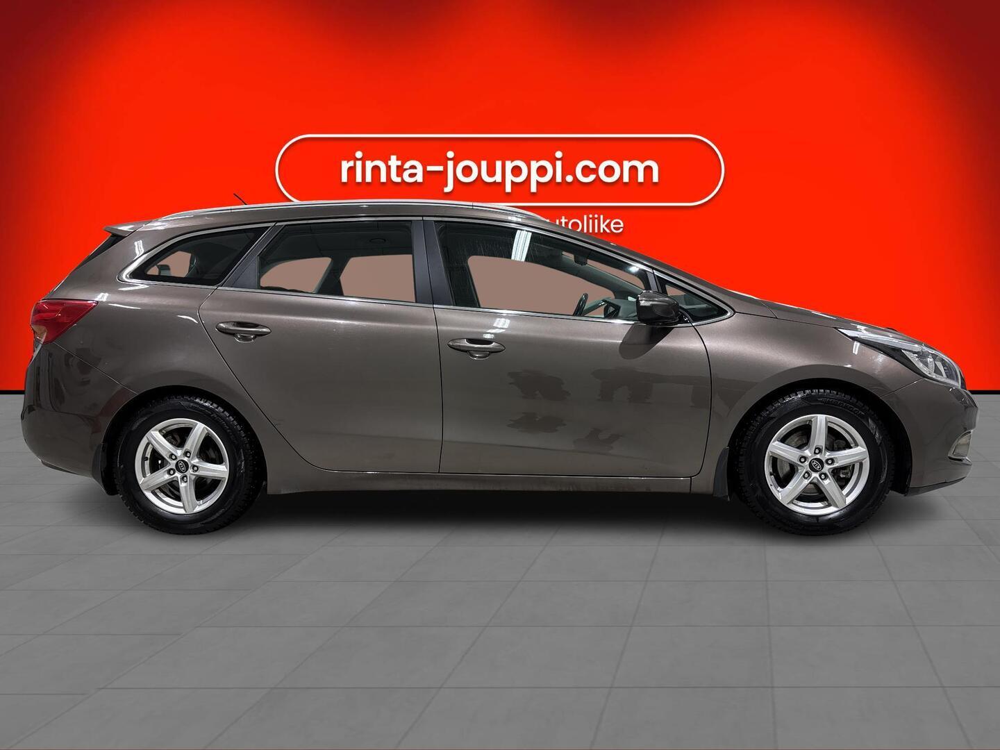 KIA cee'd 2013
