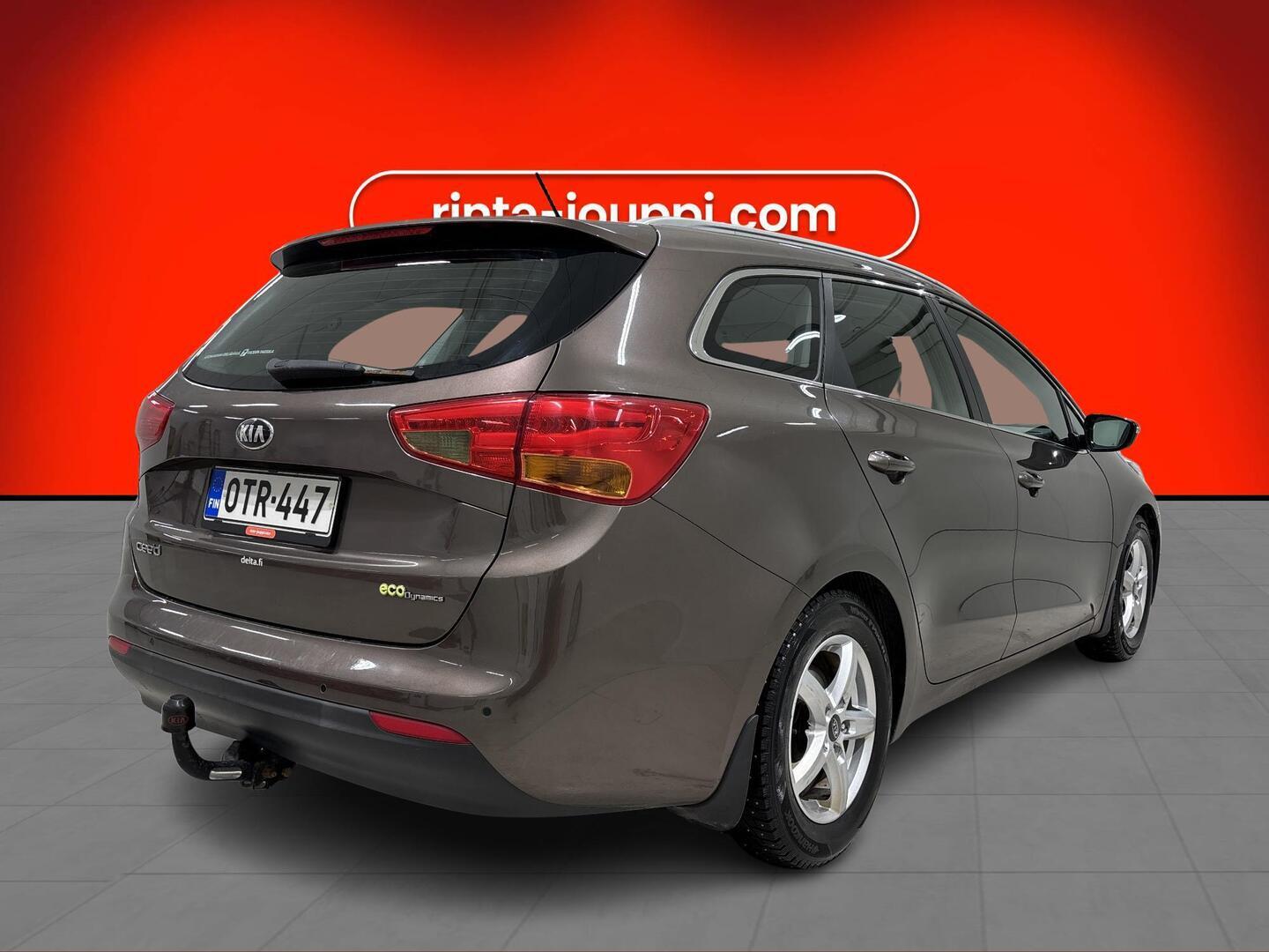 KIA cee'd 2013