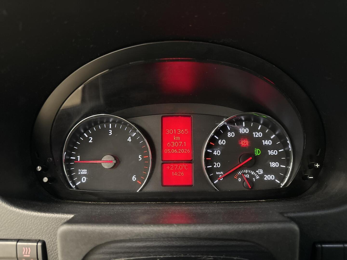 VOLKSWAGEN Crafter 2014