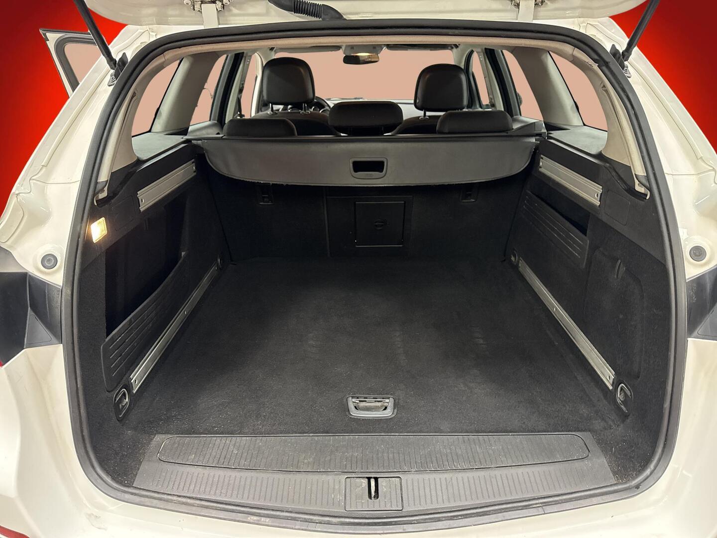 OPEL Astra 2013