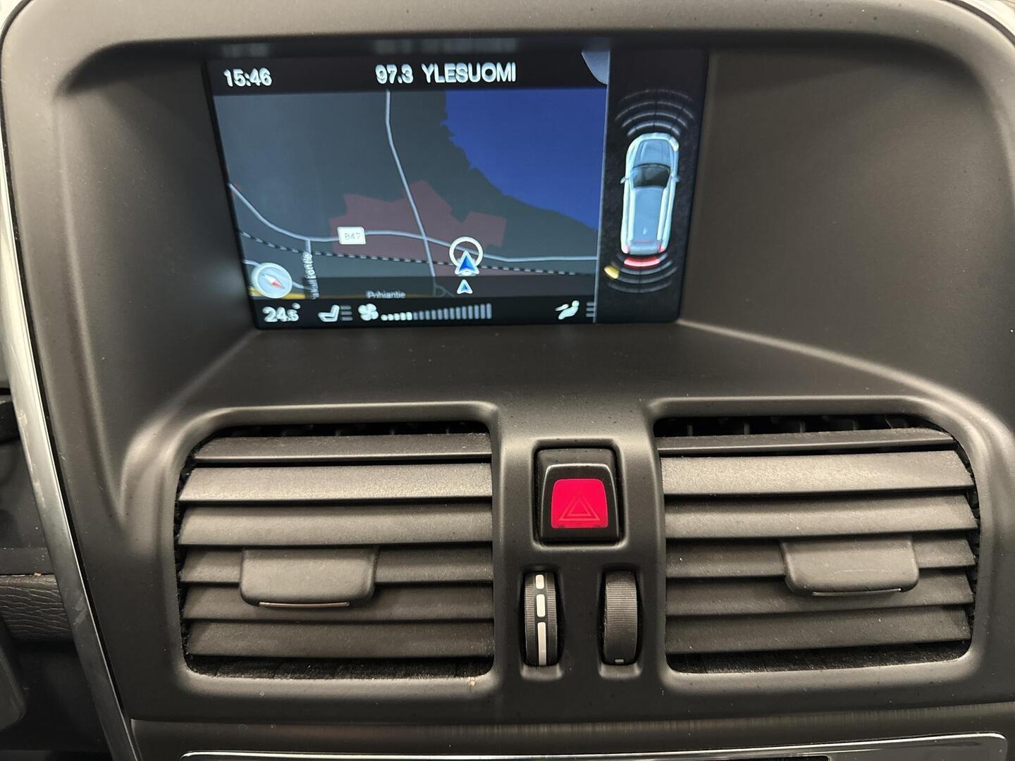 VOLVO XC60 2015