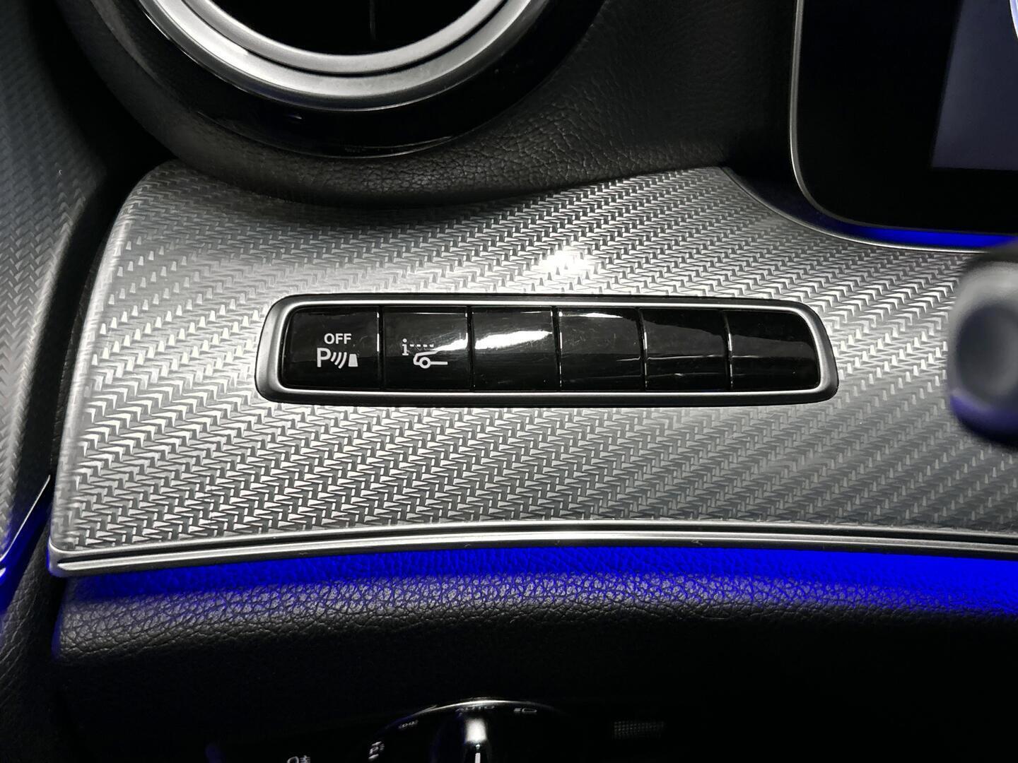 MERCEDES-BENZ E 2017