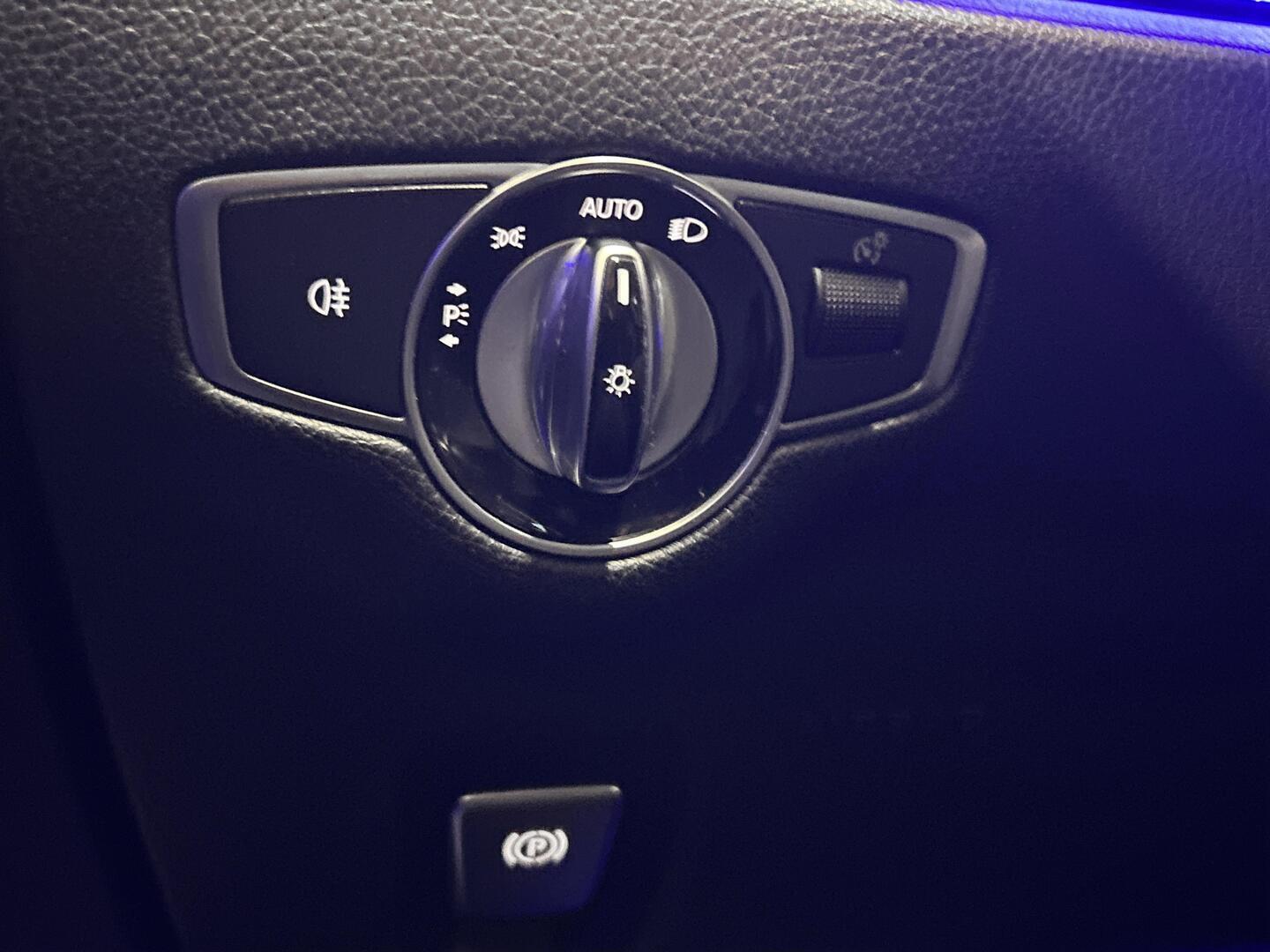 MERCEDES-BENZ E 2017