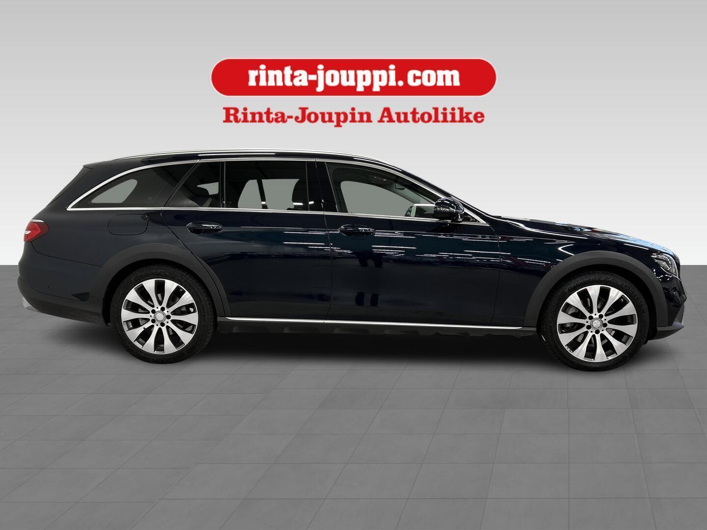 MERCEDES-BENZ E 2017