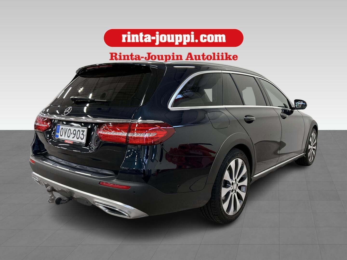 MERCEDES-BENZ E 2017