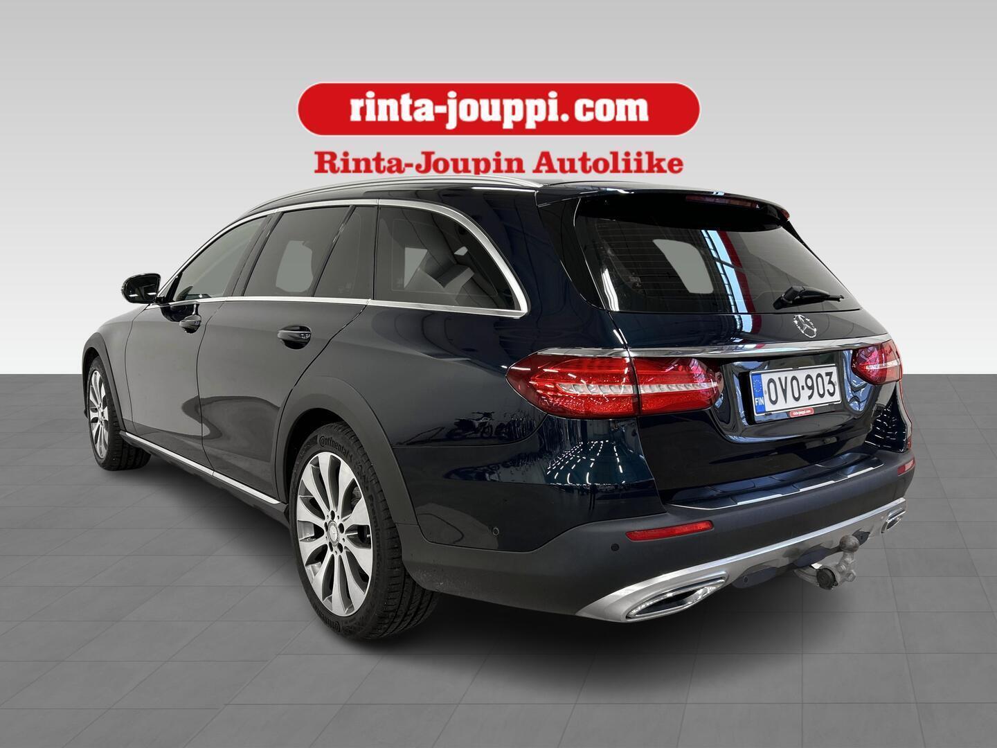 MERCEDES-BENZ E 2017