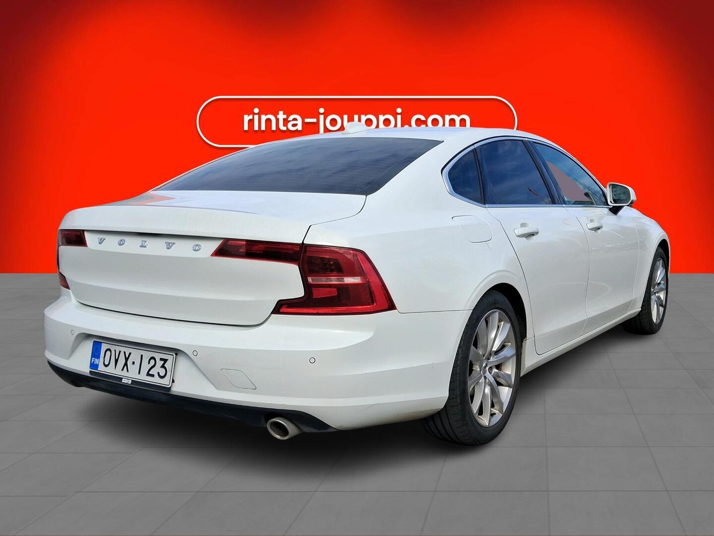 VOLVO S90 2017