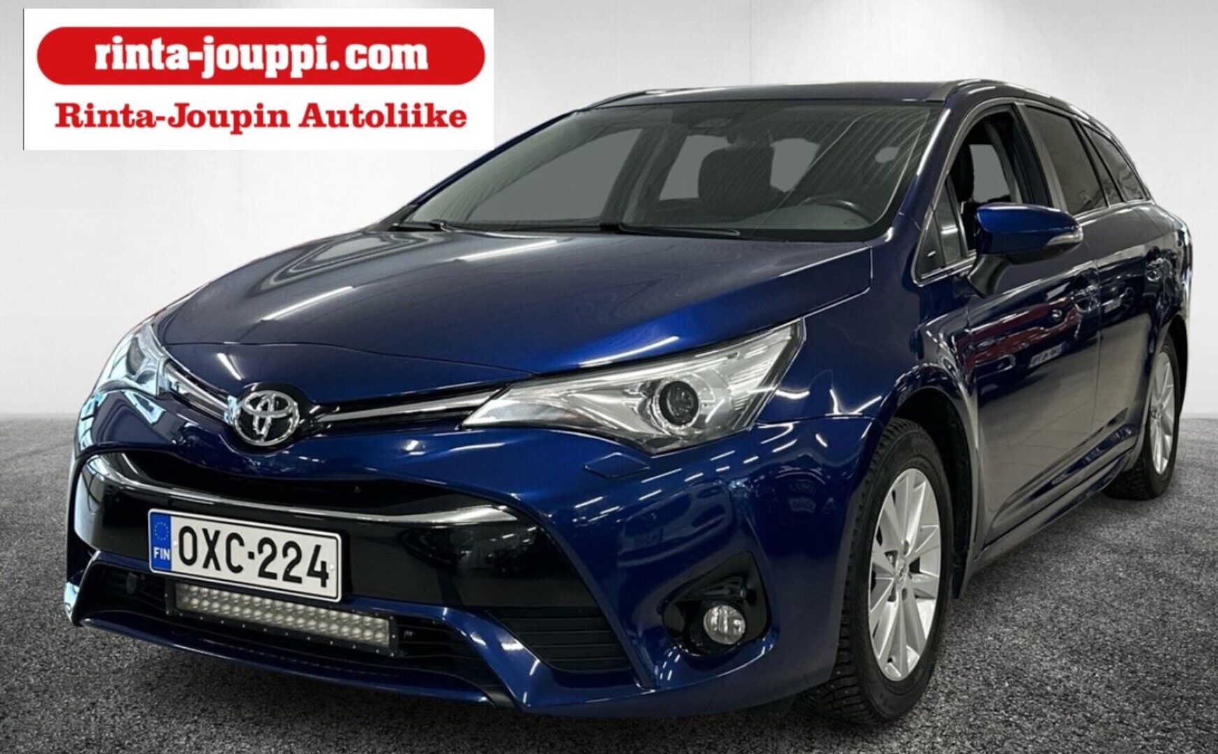 TOYOTA Avensis 2017