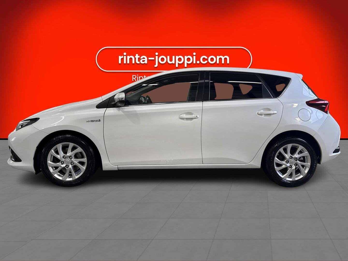 TOYOTA Auris 2018
