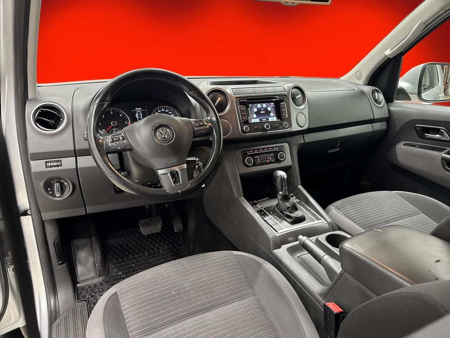 VOLKSWAGEN Amarok 2014