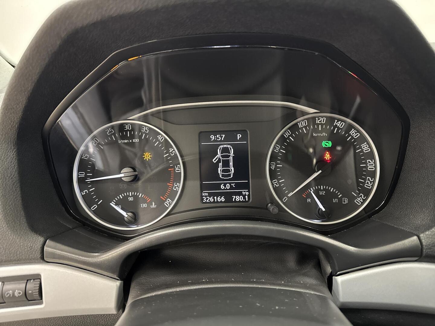 SKODA Octavia 2011