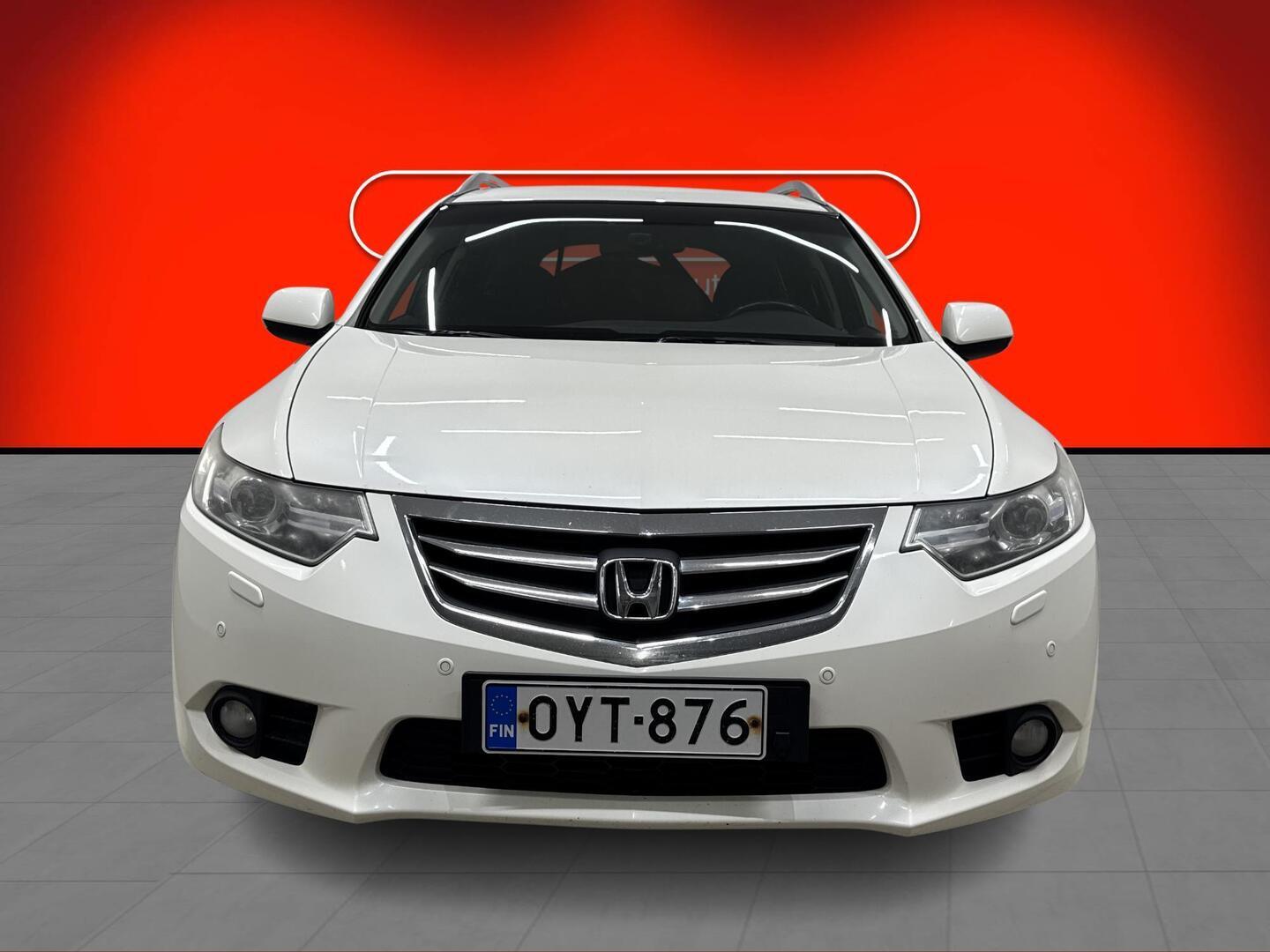 HONDA Accord 2011