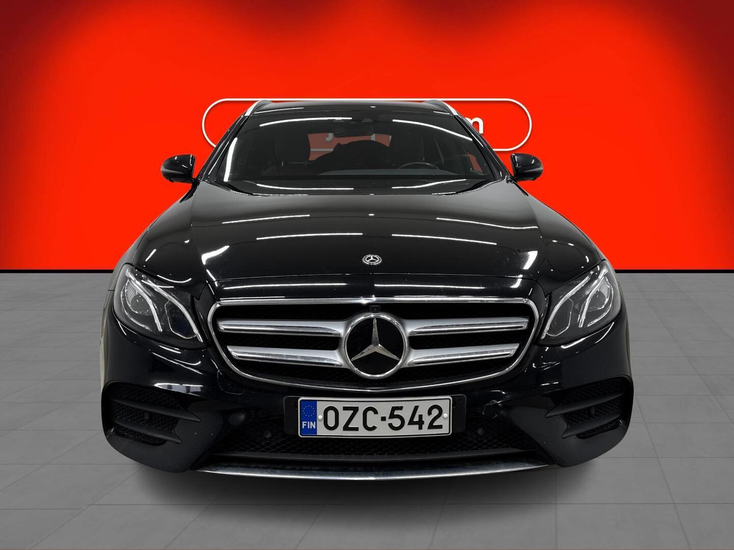MERCEDES-BENZ E 2017