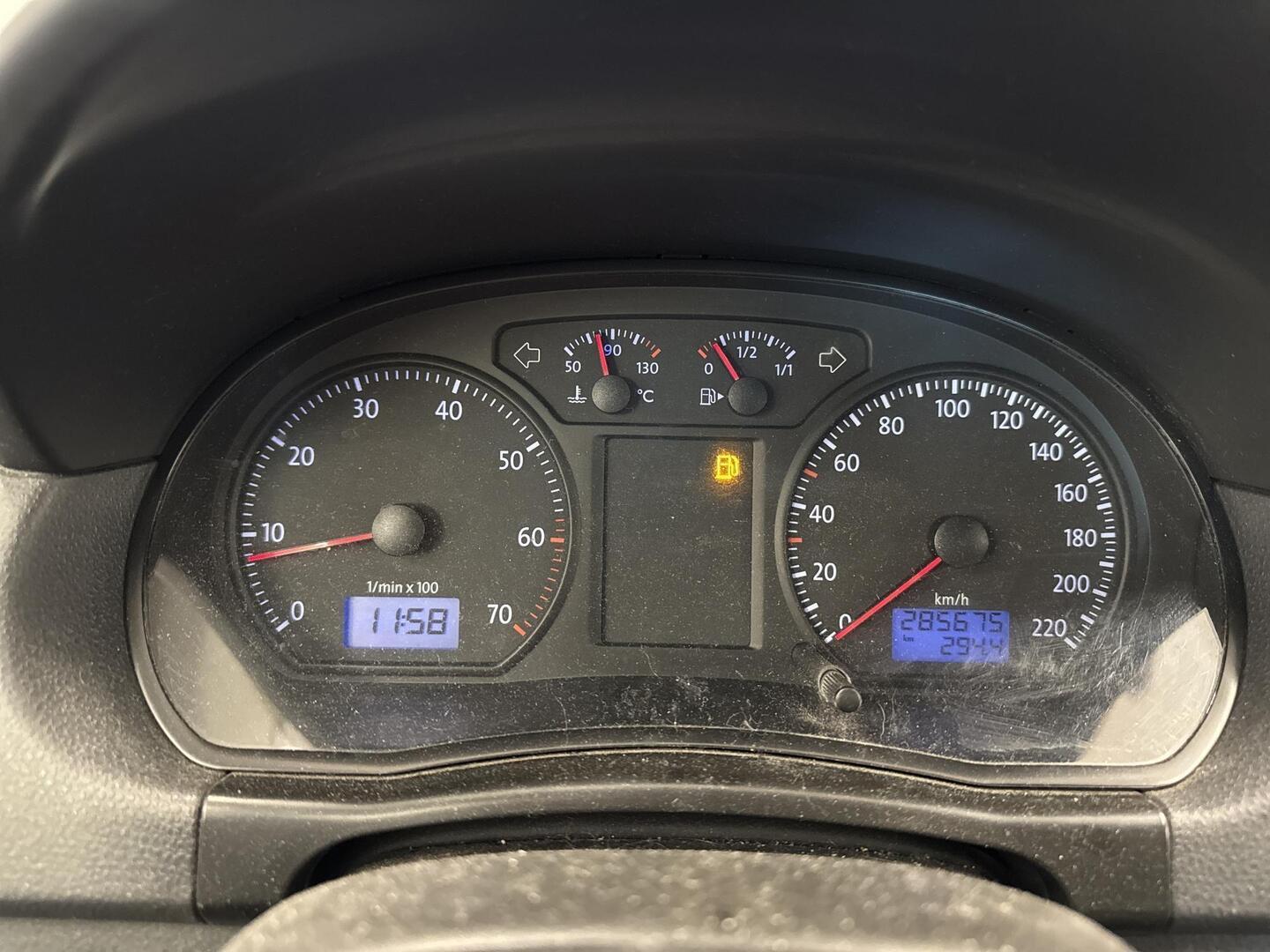 VOLKSWAGEN Polo 2009