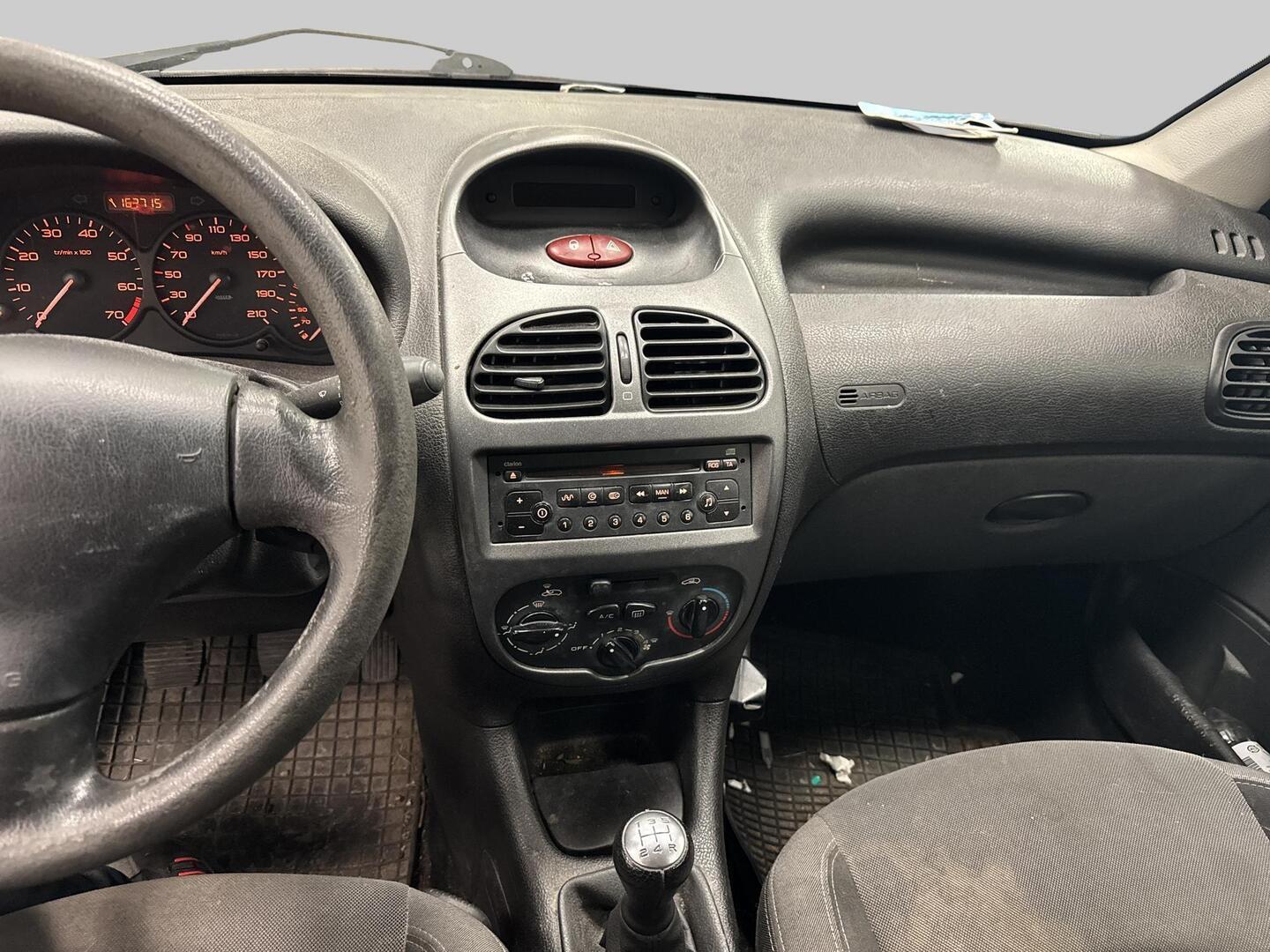 PEUGEOT 206 2006