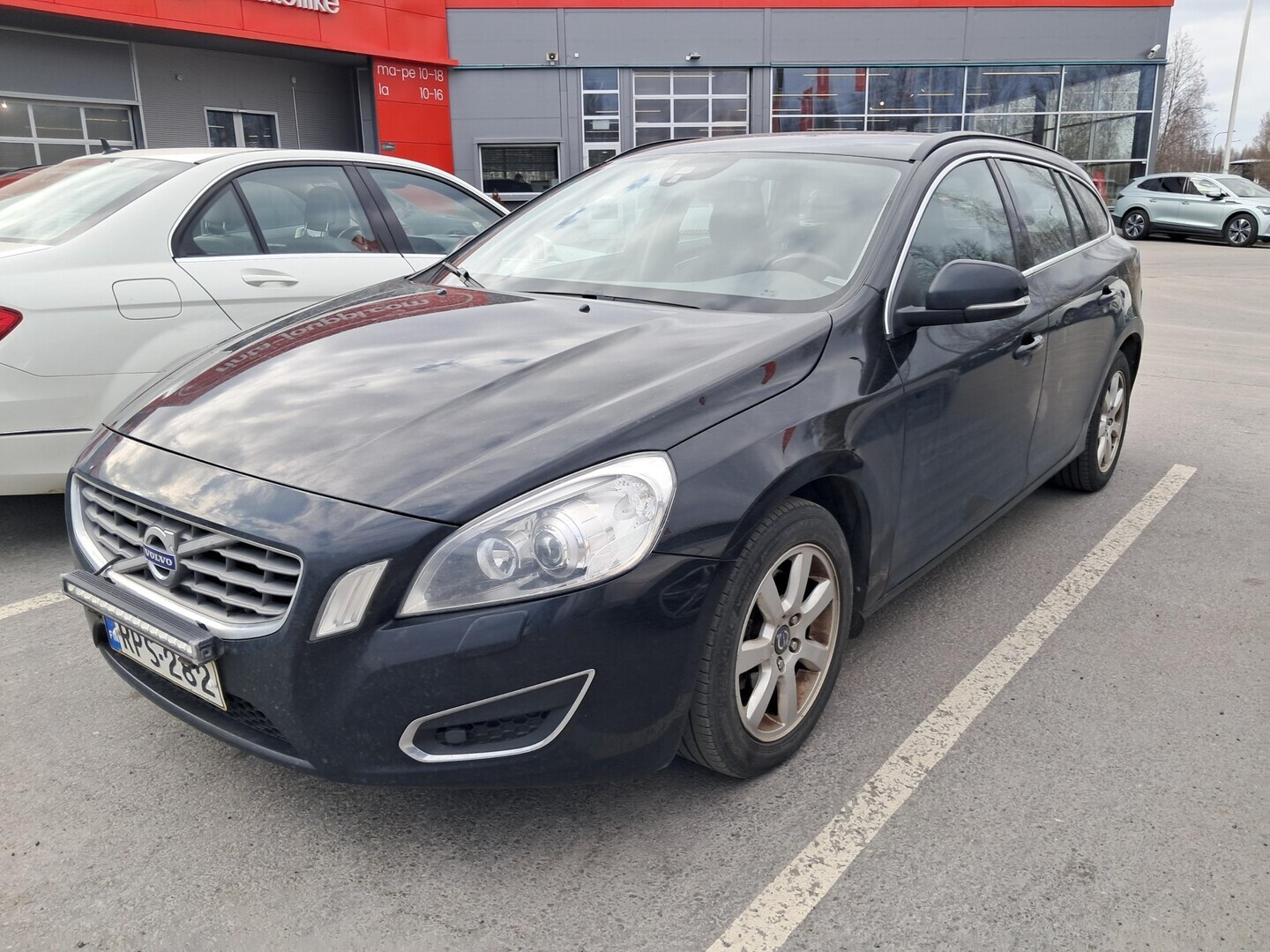 VOLVO V60 2012