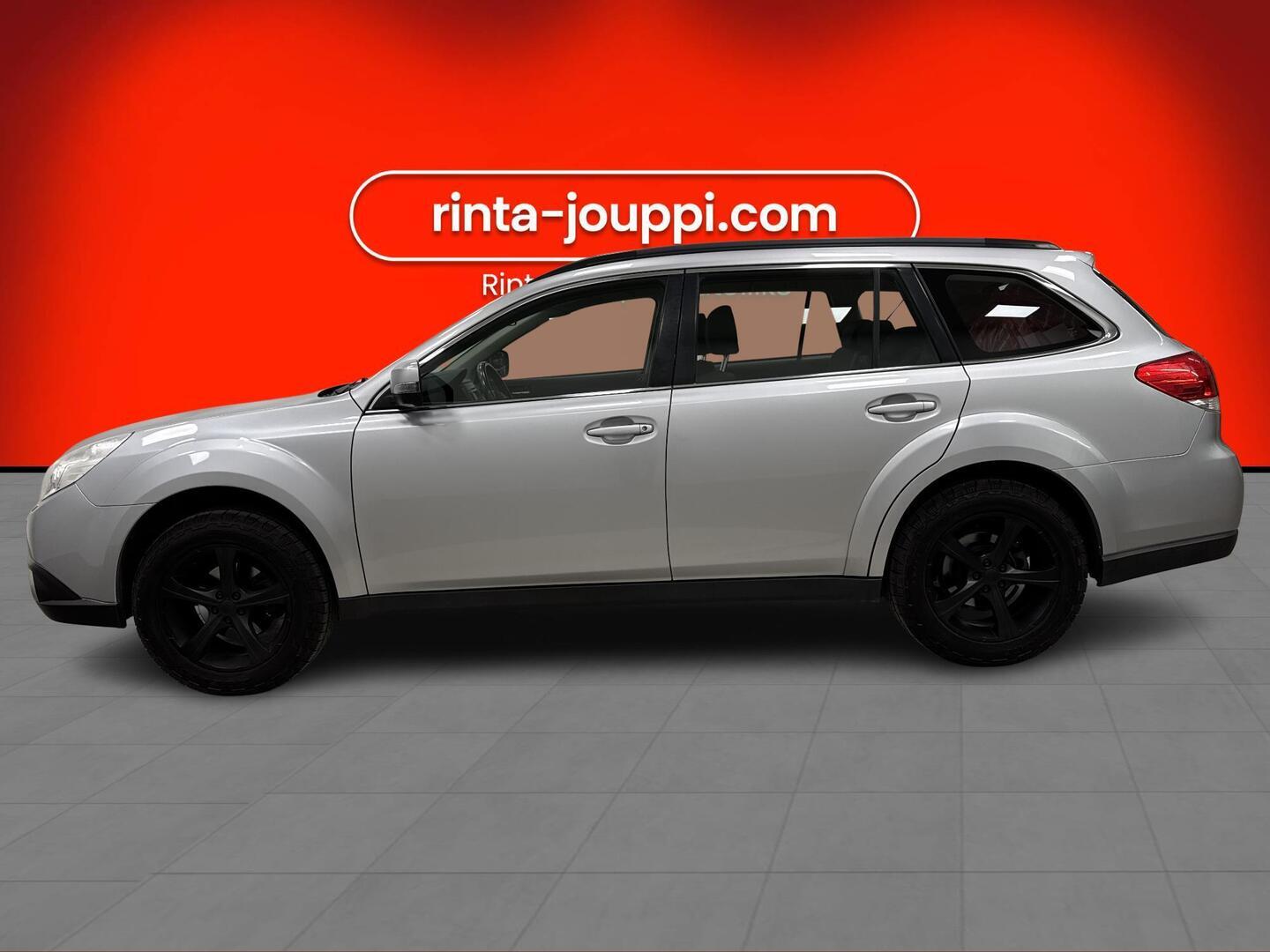 SUBARU Outback 2012