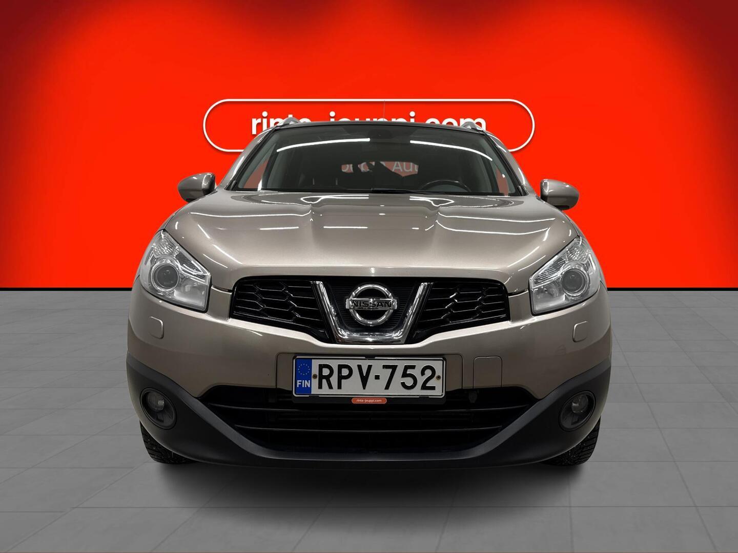 NISSAN Qashqai 2012