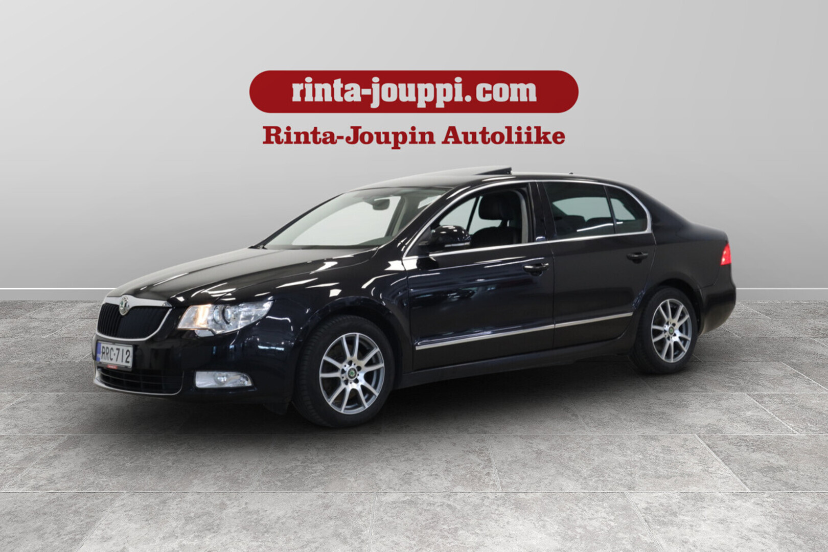 SKODA Superb 2012