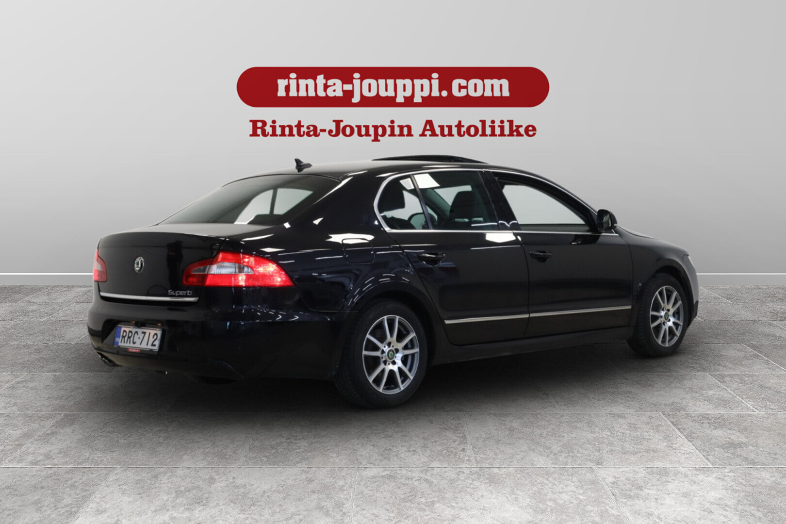 SKODA Superb 2012