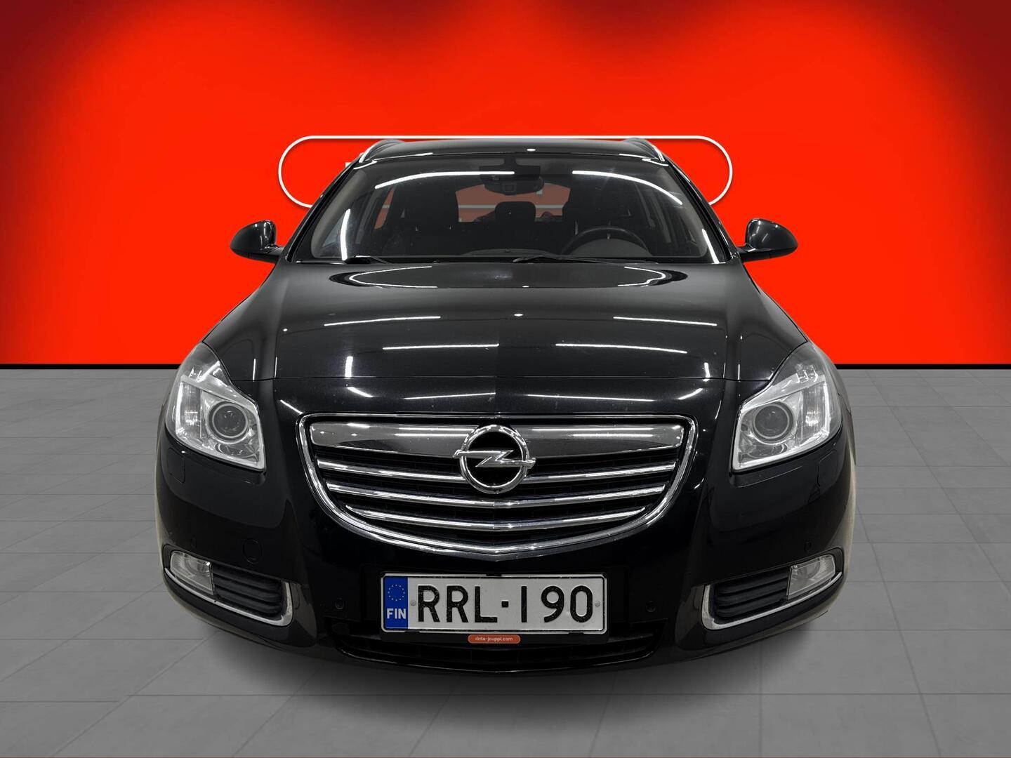 OPEL INSIGNIA 2013