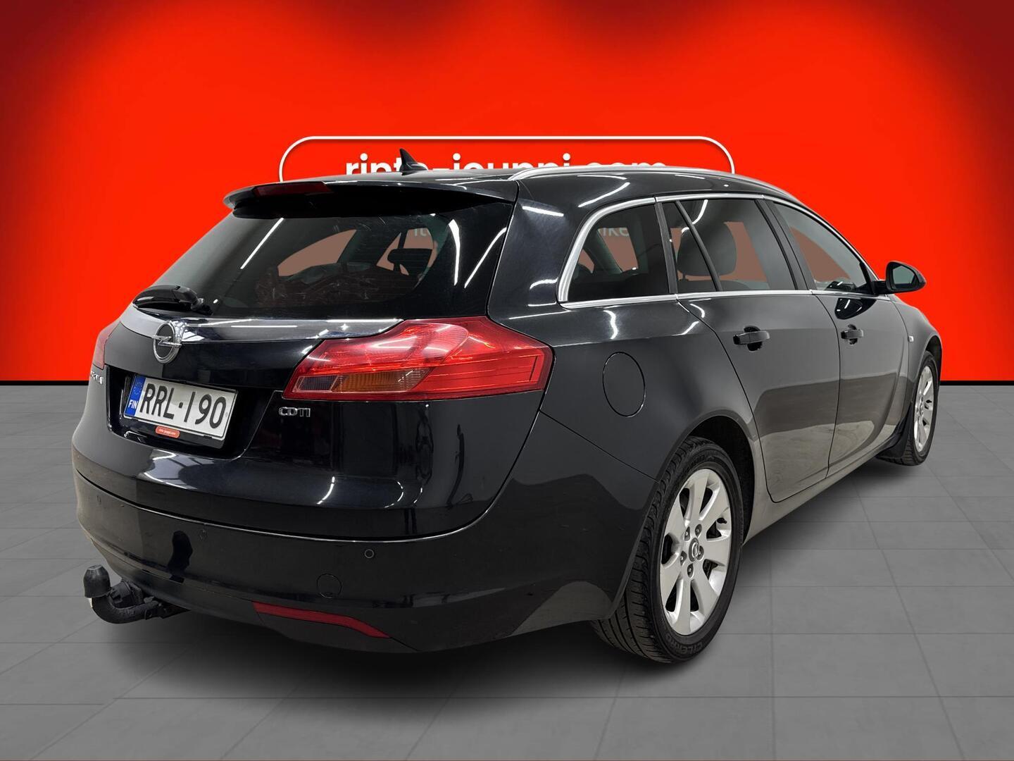 OPEL INSIGNIA 2013