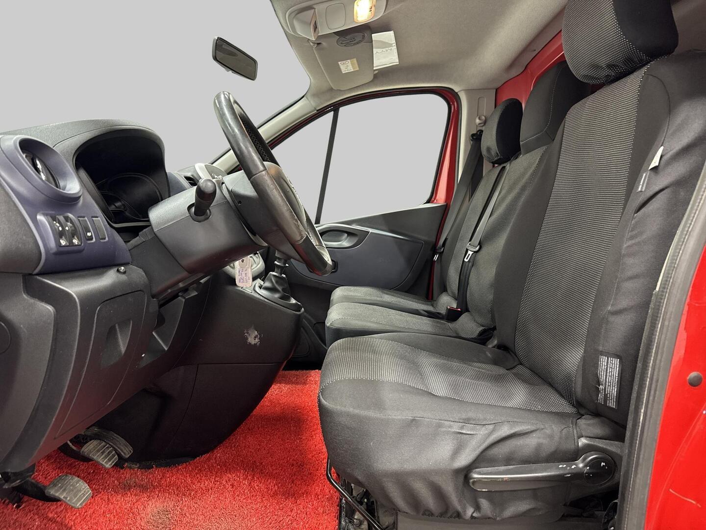 OPEL Vivaro 2014