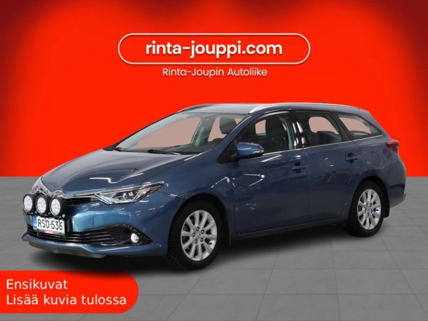 TOYOTA AURIS 2016