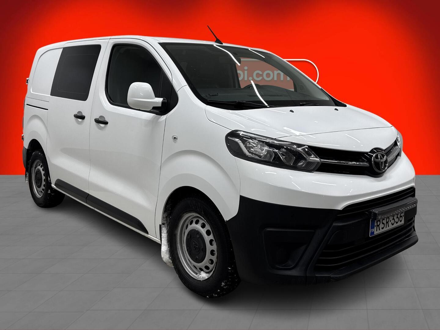 TOYOTA Proace 2017
