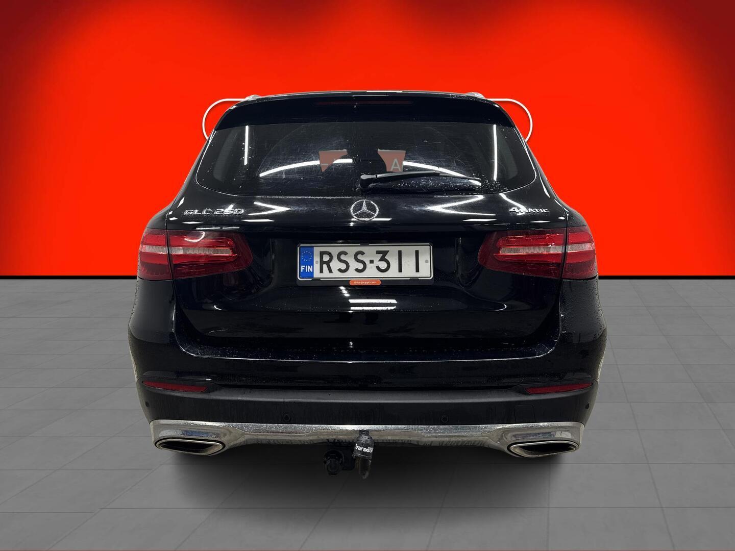 MERCEDES-BENZ GLC 2017